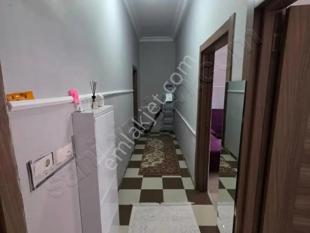 Arnavutköy'de Metroya 5 Dakika Eşyalı 1+1 Yatırımlık Daire