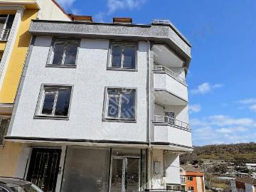Arnavutköy'de Satılık 4+2 Üst Dübleks Güzel Manzaralı