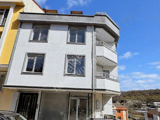 Arnavutköy'de Satılık 4+2 Üst Dübleks Güzel Manzaralı