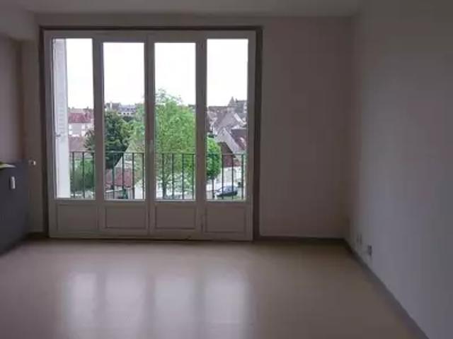 Arnay le Duc 21230 Location appartement 3 pièces t3