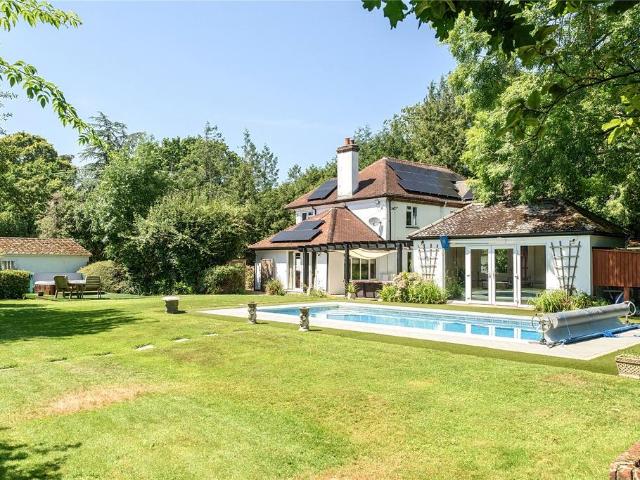 Arnewood Bridge Road, Sway. 6 bed detached house to rent £7,500 pcm £1,731 pw