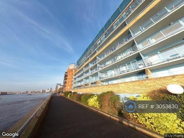 Arnhem Wharf, London, E14 2 bed flat to rent £2,450 pcm £565 pw
