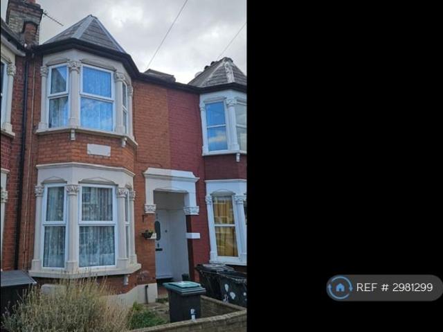 Arnold Road, London, N15 2 bed terraced house to rent £2,400 pcm £554 pw
