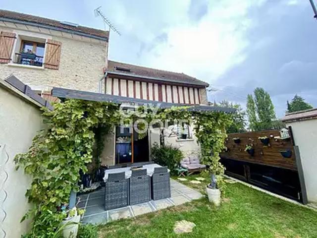 Arnouville lès Mantes 78790 Achat / Vente maison 5 pièces t5 au dernier étage terrasse