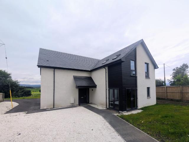 Arnprior FK8, 4 bed detached house to rent, £2,750 pcm | PrimeLocation