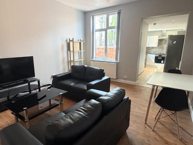 Arnside Street, Rusholme, Manchester 3 bed terraced house to rent £2,015 pcm £465 pw