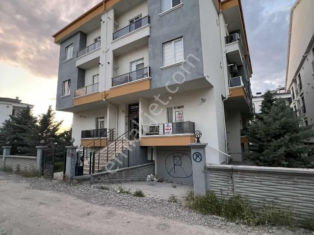 Aratol İstiklal Mahallesi Üniversite Bölgesinde