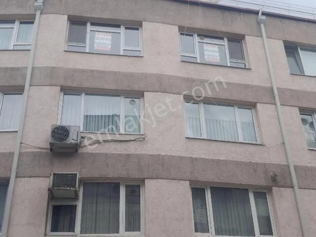 Ara Kat Kombili Setbaşına Yakın Kıralık Daire