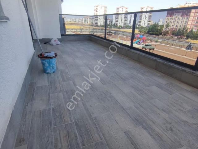 Araştırma Kavşağı Net 110 M² Hobi Bahçeli Kiralık Daire