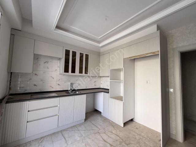 Acil Acil Livia Yaşam Sitesi 2+1 Daire