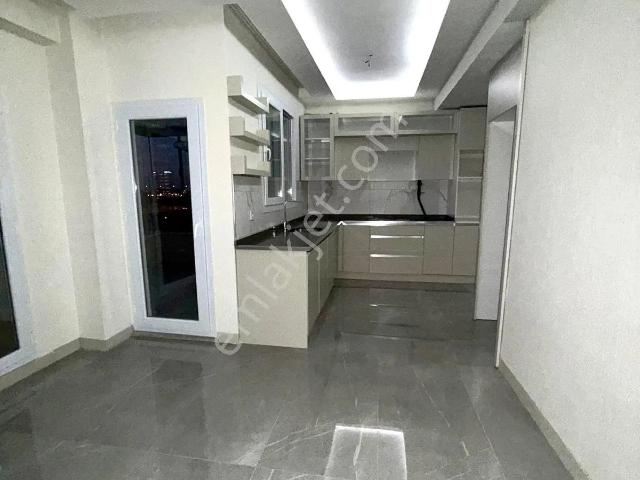 Araştırma Karşısı 2 Banyolu 2.5+1 Ultra Lüx Sıfır Ayarında