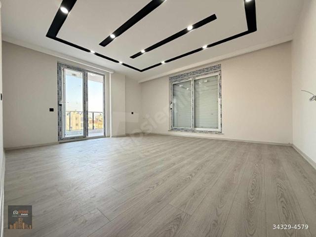 ARAÇ TAKASINA AÇIK 2+1 110m2 EBEVEYN BANYOLU ÇAMAŞIR ODALI LÜKS