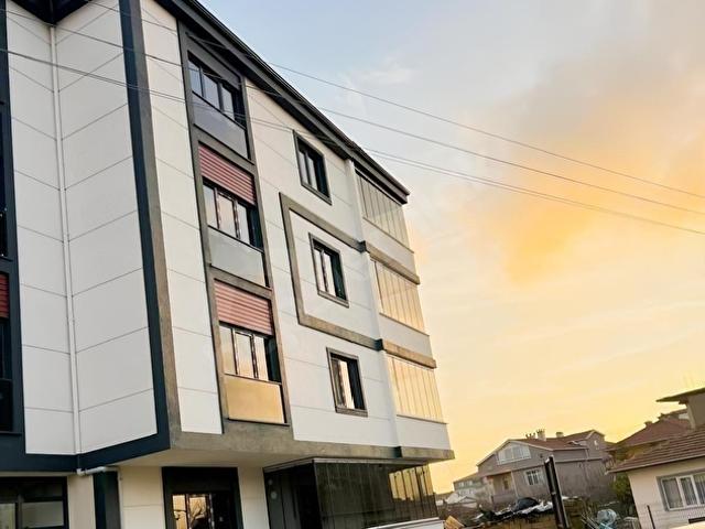 ARAÇ TAKASLI SON 1 HAFTA ACİL 2+1 100 Mt2 SATILIK DAİRE