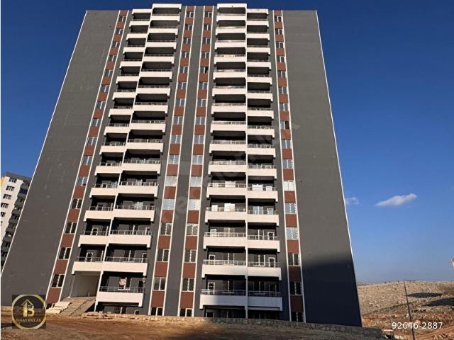 ARAŞTIRMA HASTANESİ ARKASI SATILIK GENİŞ 1+1 DAİRE