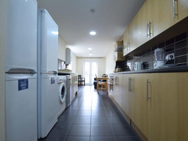 Arabella Street, Roath CF24, 6 bed terraced house to rent, £2,625 pcm | PrimeLocation