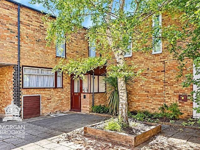 Arabis Place, Basildon SS15, 3 bed terraced house to rent, £1,700 pcm | PrimeLocation