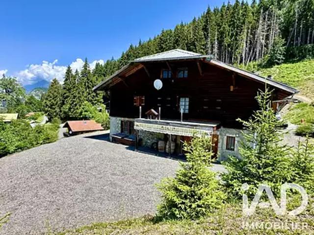 Arâches la Frasse 74300 Achat / Vente maison 7 pièces t7 parking