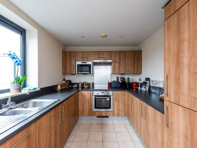 Aragon Court SE11, Kennington, London, 1 bed flat to rent, £2,200 pcm | PrimeLocation