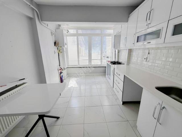 Arakat 3+1 Kiralık Geniş Full Yenilenmiş Daire Atatürk Mah