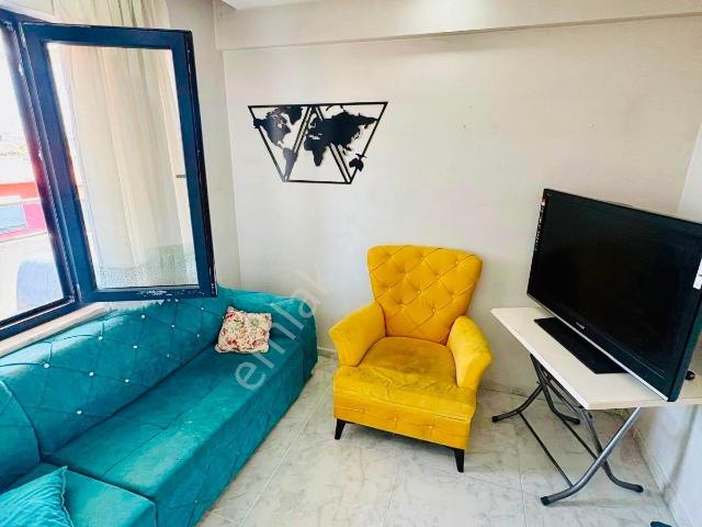 Arakat Balkonlu Asansörlü Eşyalı 2+1 Kiralık Apart