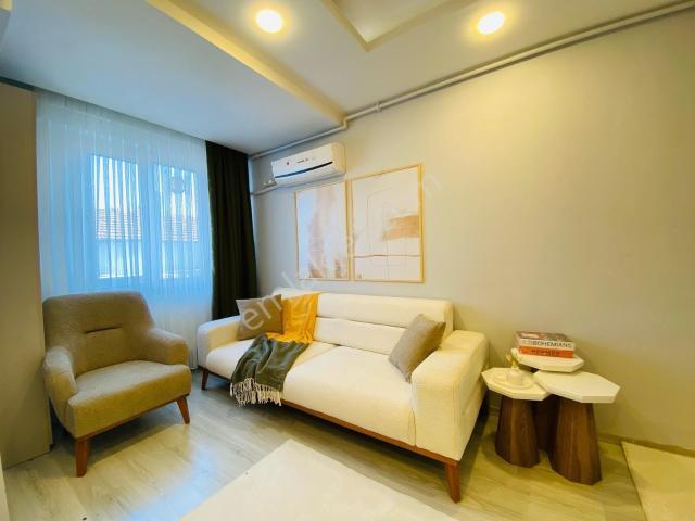 Arakat Çınar Mevki Eşyalı 1+1 Kiralık Apart