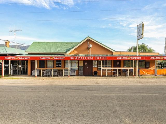 Araluen Hotel Potential Plus