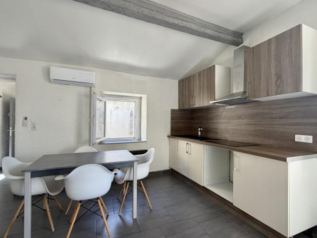 ARAMON APPARTEMENT 2 PIECES