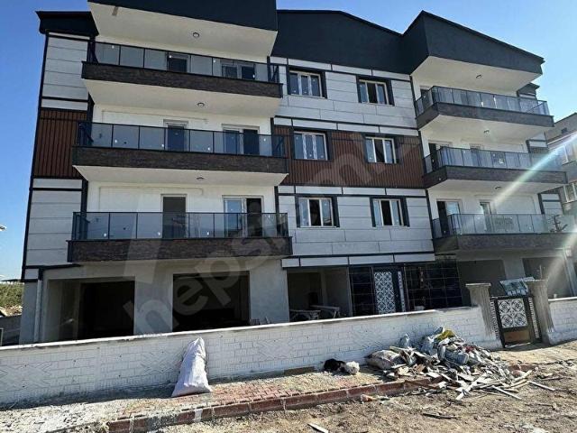 ARAS GAYRİMENKULDEN KİRALIK 2+1 DAİRE!