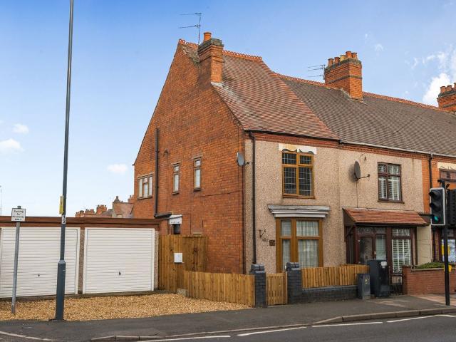 Arbury Road, Nuneaton CV10, 3 bed end terrace house to rent, £1,650 pcm | PrimeLocation
