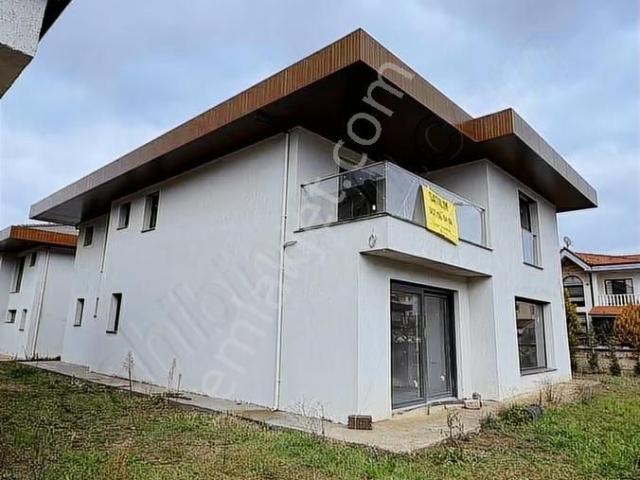 Şarbay Group cumhuriyet Mah. Geniş Villa Yaşamı Sizi Bekliyor