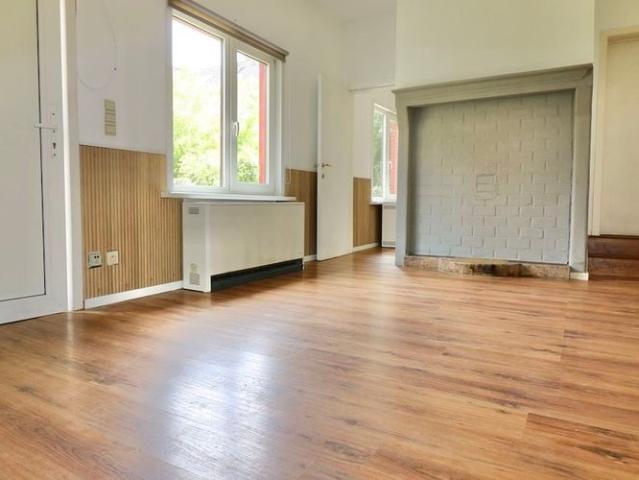 Arbeiderswoning te huur in Lembeke voor € 800 met 2 slaapkamers