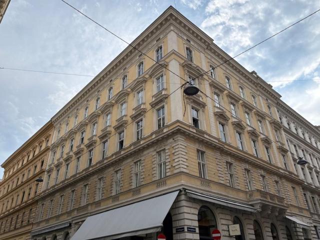Arbeiten und Wohnen unter eine Dach Mitten in der Wunderschönen Innestadt von Wien!