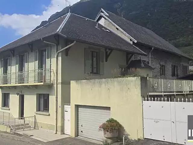 Arbin 73800 Achat / Vente maison 5 pièces t5 parking