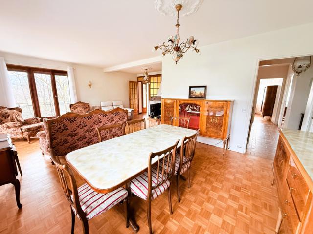 Arbin, maison familiale de 218m2 au calme avec appartement i