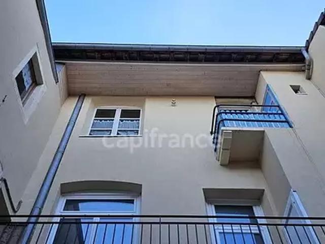 Arbois 39600 Achat / Vente appartement 6 pièces t6 au dernier étage balcon