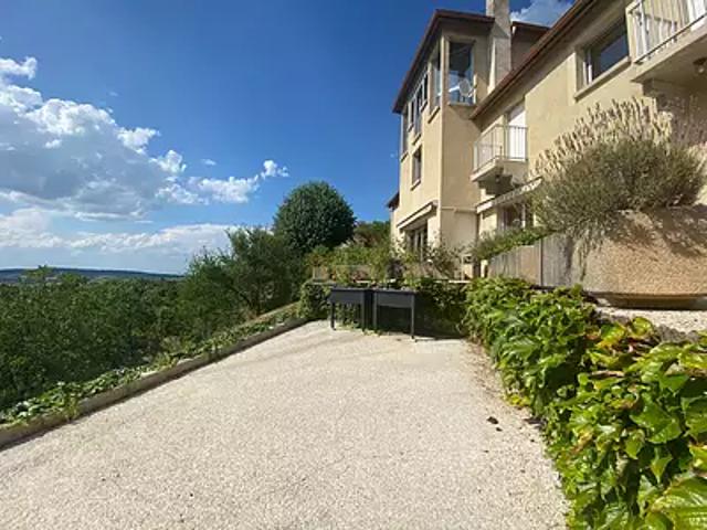 Arbois 39600 Achat / Vente maison 8 pièces t8 au dernier étage