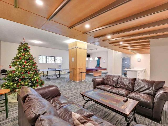 Arbour Place 1 Bedroom Apartment for Rent at 4769 Hazel St, Burnaby, BC V5H 1S7 Marlborough