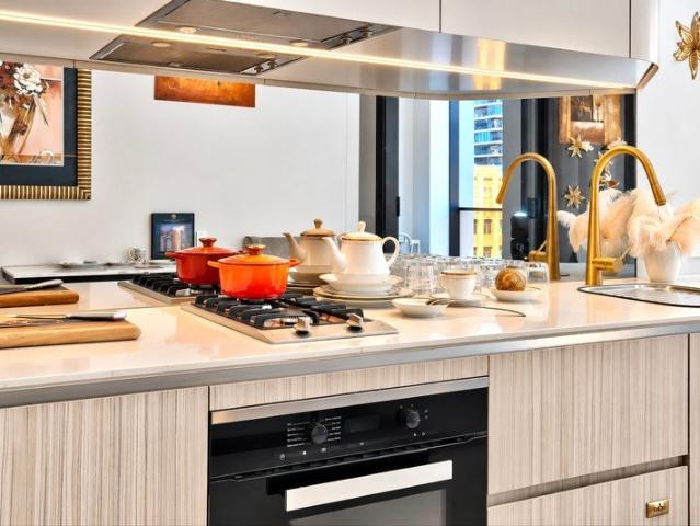 Arc by Crown Group Luxury Apartment | 5 Star Hotel | Sydney CBD | 17floor