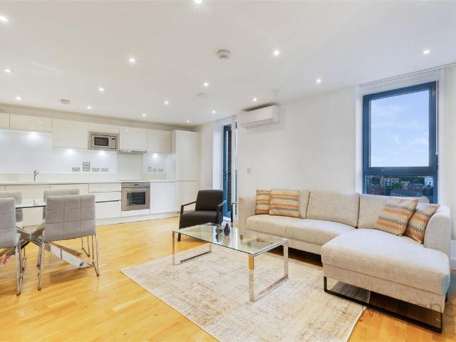 Arc House, Maltby Street, Tower Bridge, London SE1, 3 bed flat to rent, £4,500 pcm | PrimeLocation