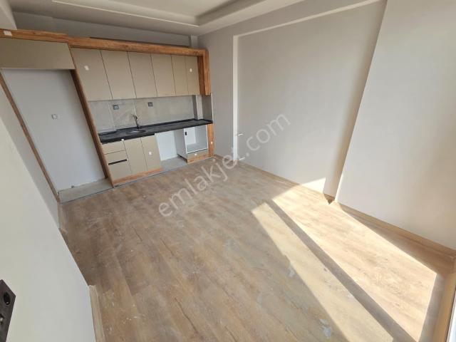 ░_*arcıty*_░den Erdemli Çeşmeli'de Site İçi+havuz Dnz Mnz. 1+1