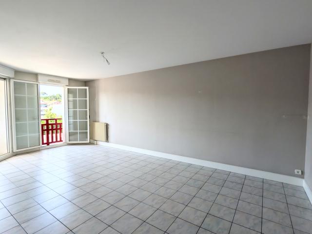 Arcachon centre Appt T3 avec garage et cave