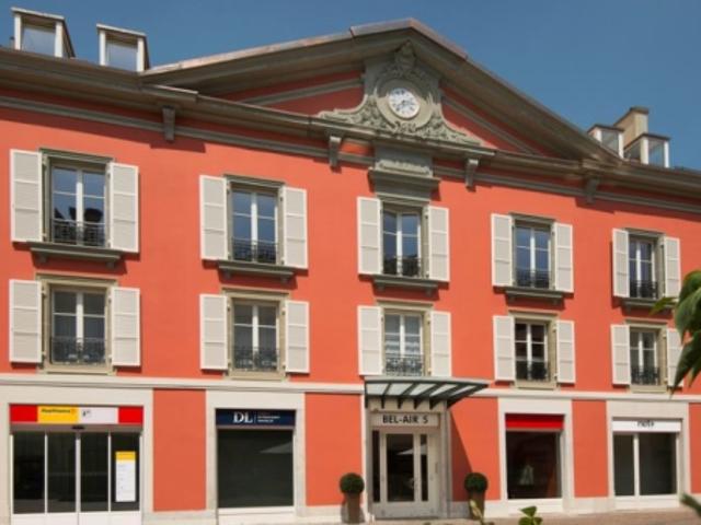 Arcade commerciale située au coeur de Nyon