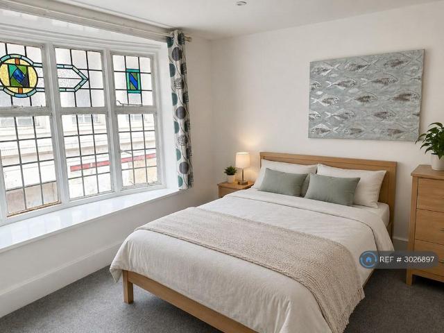 Arcade St, Ipswich, IP1 2 bed flat to rent £1,100 pcm £254 pw