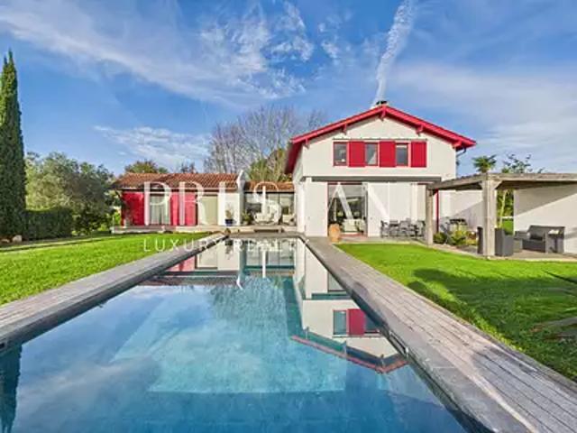 Arcangues 64200 Achat / Vente maison 5 pièces t5 piscine terrasse