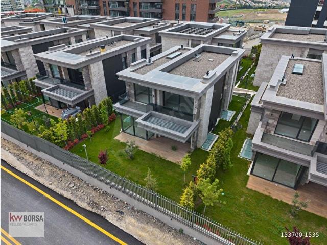 Arce Beytepe'de Müstakil 5+1 Geniş ve Ferah Satılık Villa!