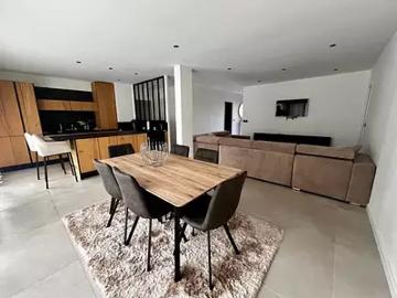 Archamps 74160 Location appartement 3 pièces t3 jardin terrasse