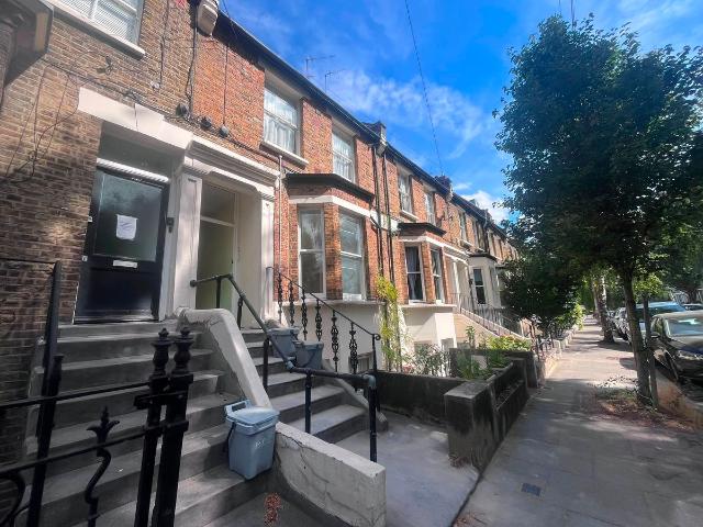 Archel Road, London W14, 2 bed flat to rent, £3,000 pcm | PrimeLocation
