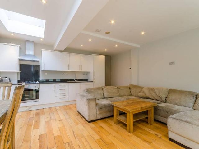 Archel Road, London, W14 9QJ, United Kingdom | 2 bed apartment for rent #138594488 | Rentberry