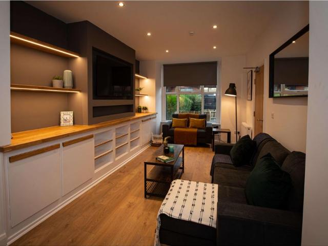 Archery Road, Leeds LS2 7 bed house to rent £4,823 pcm £1,113 pw
