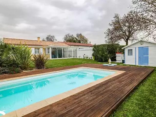 Jonzac 17500 Achat / Vente maison 6 pièces t6 parking